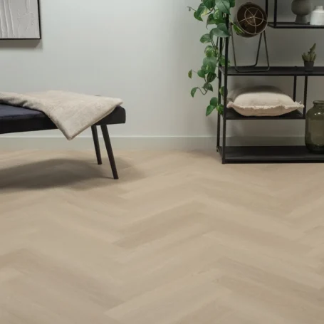 Hover view of product 526